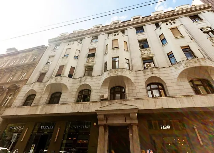 Historic Charm On Dohany Street By Newave